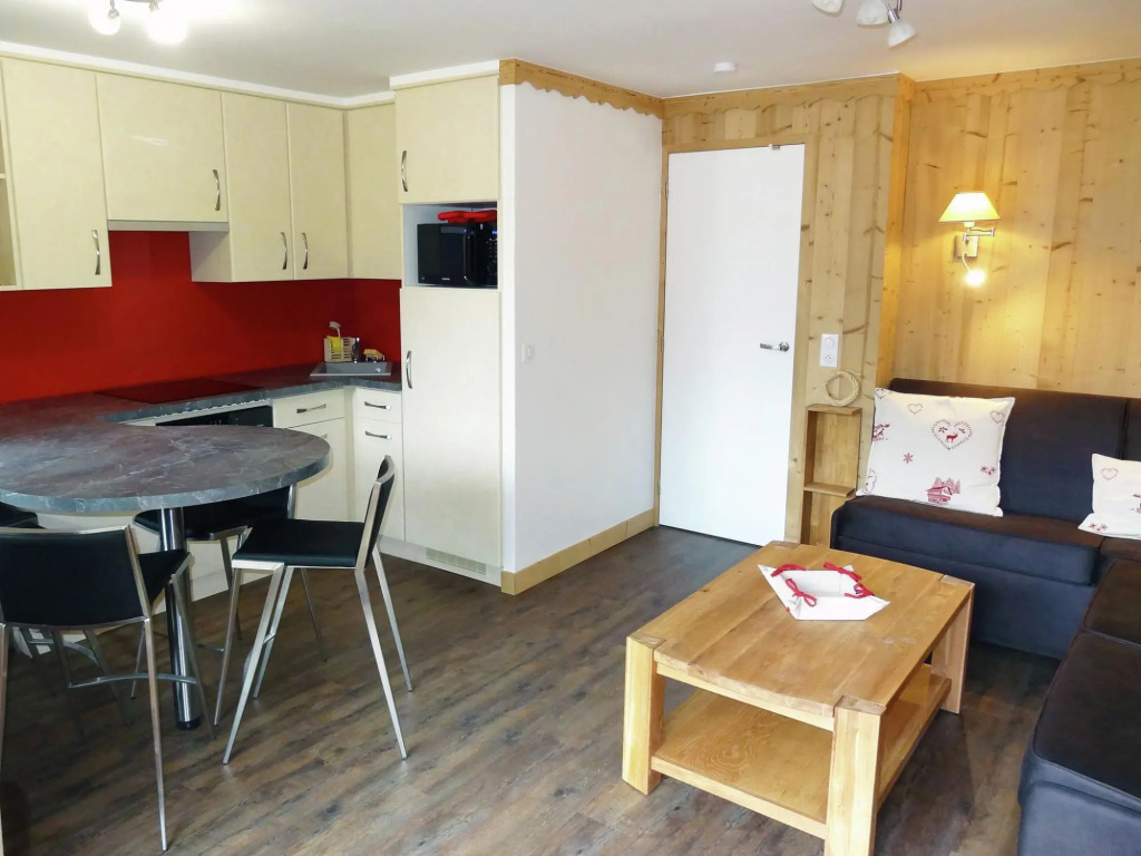 Simplistic Apartment in Méribel near Les 3 Vallées