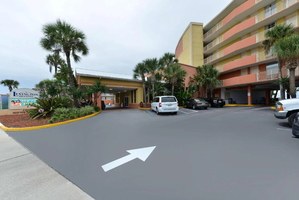 RUSHHH Daytona Beach, Tapestry Collection by Hilton
