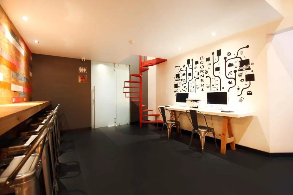 B my Hotel