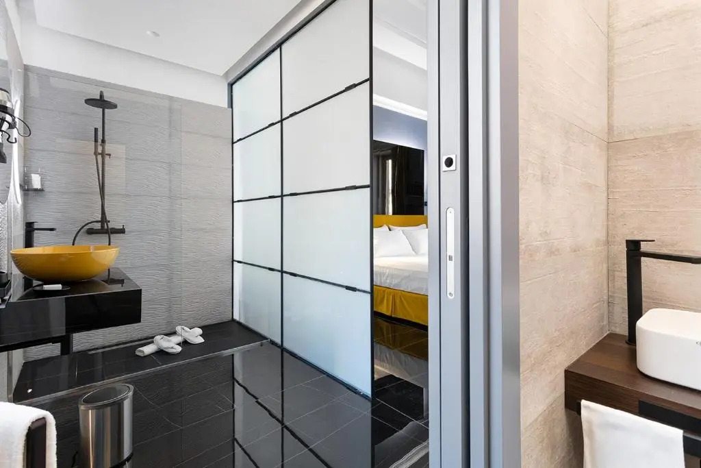Hotel Poerio 25 Boutique Stay
