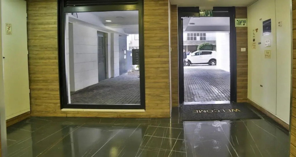 Bat Yam apartment