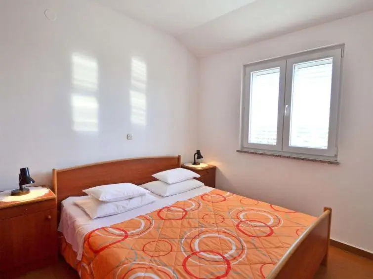 Apartments Milin