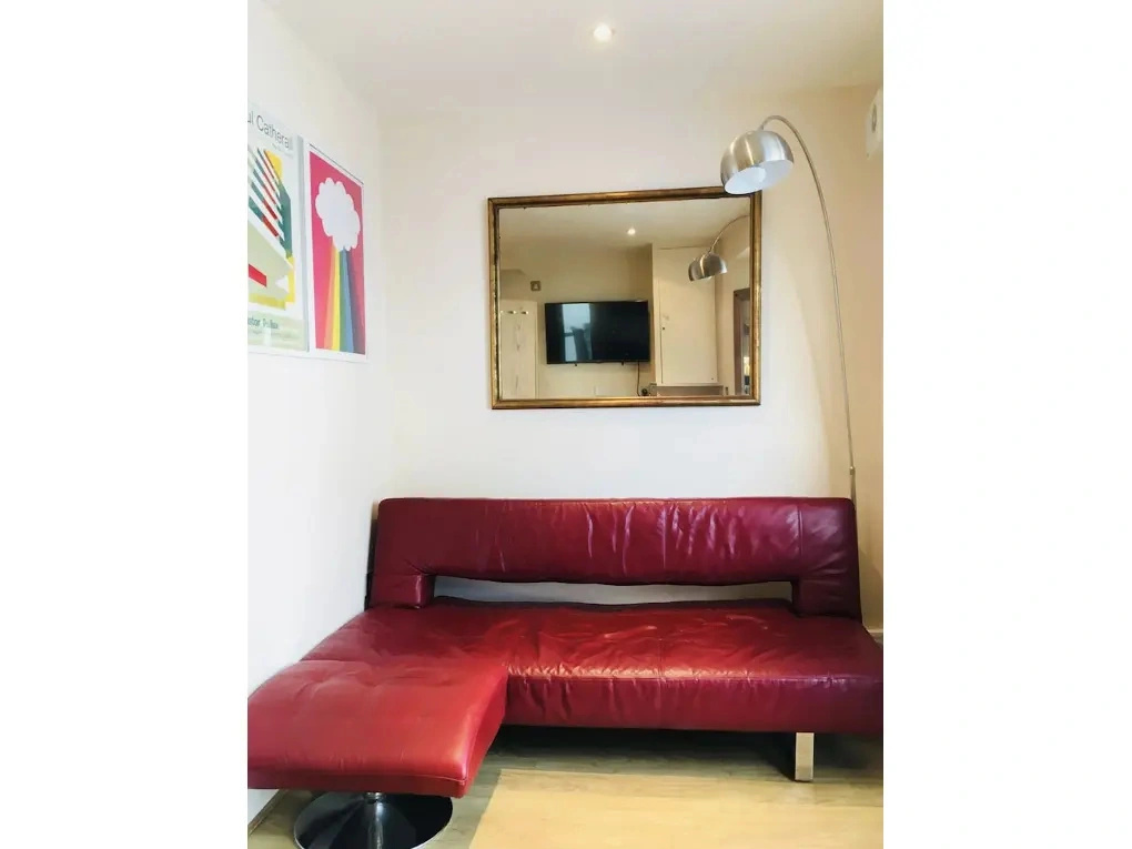 Little Western Spa Brighton Beach Apartment