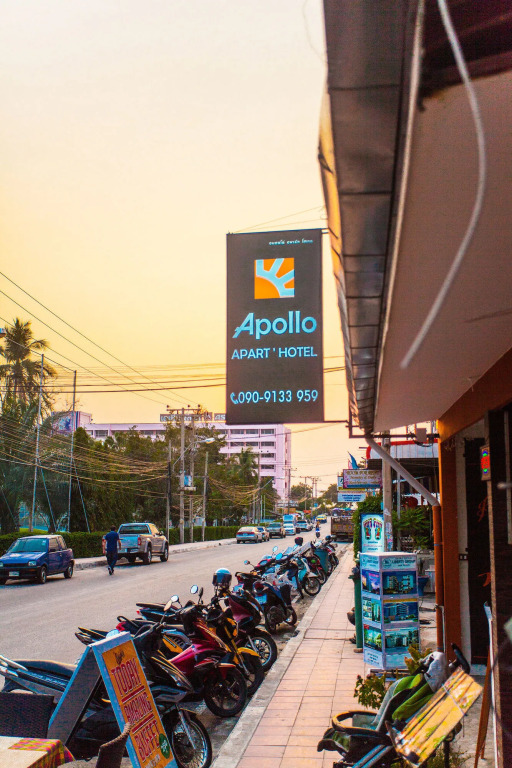 Apollo Apart Hotel