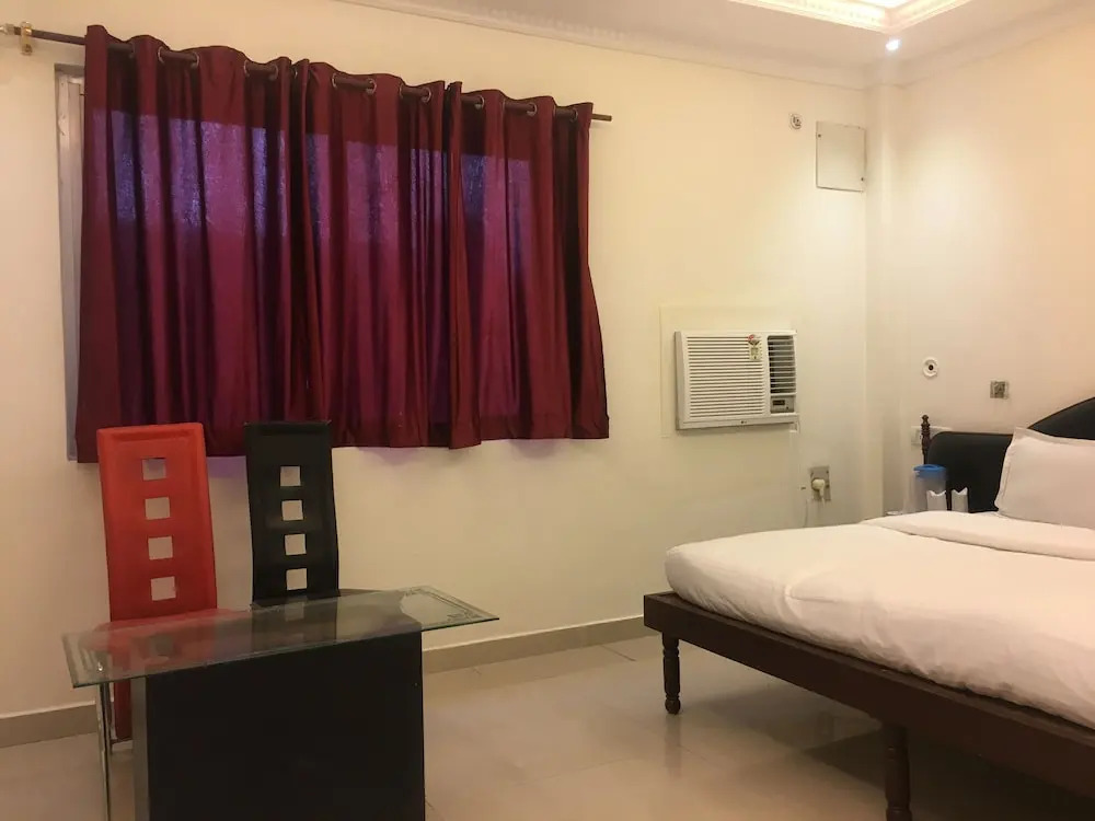 Hotel Meridian