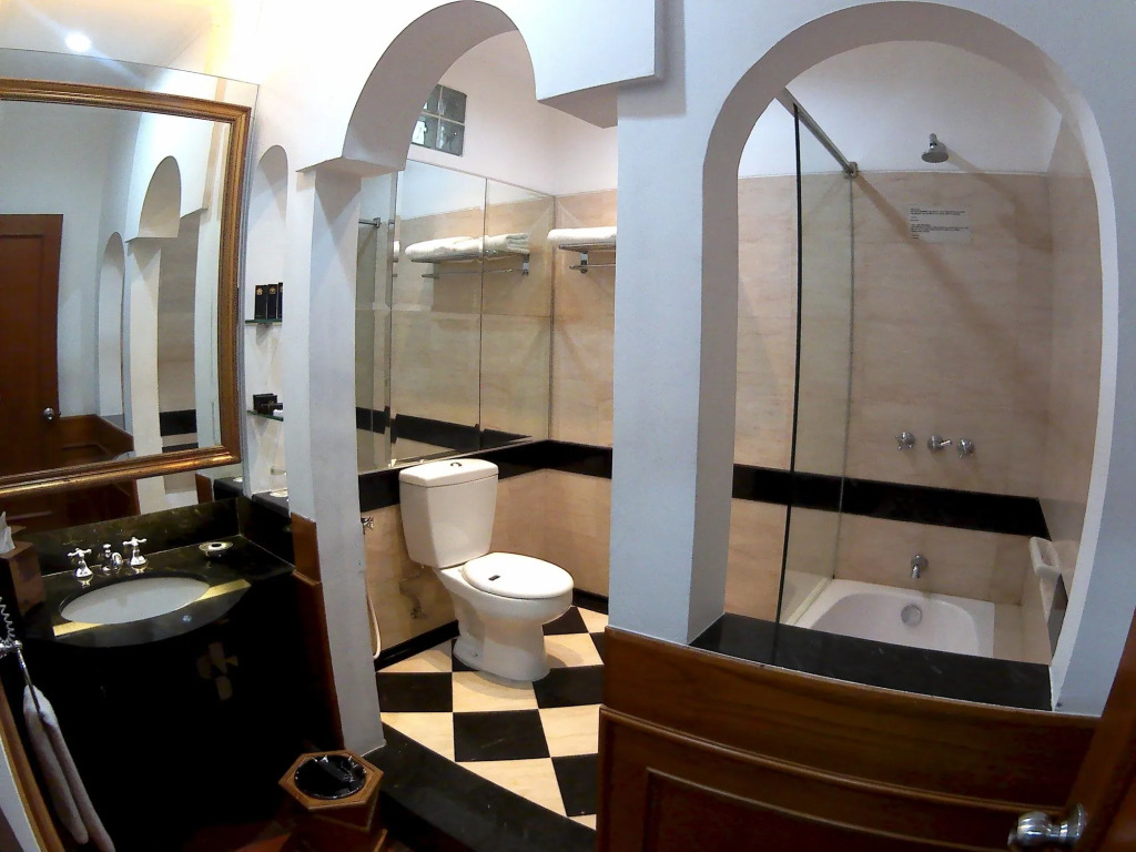 Geulis Boutique Hotel & Cafe