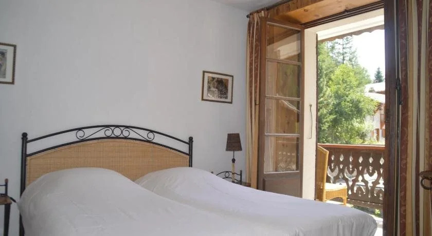 Hotel Le Genepy