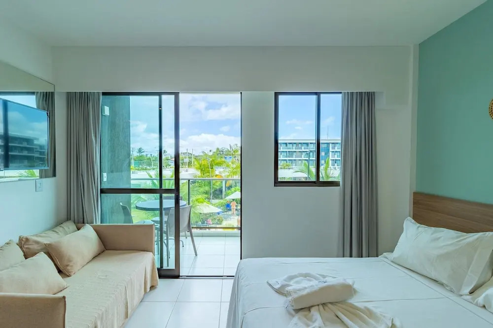 Resort Mana Beach Experience in Muro Alto