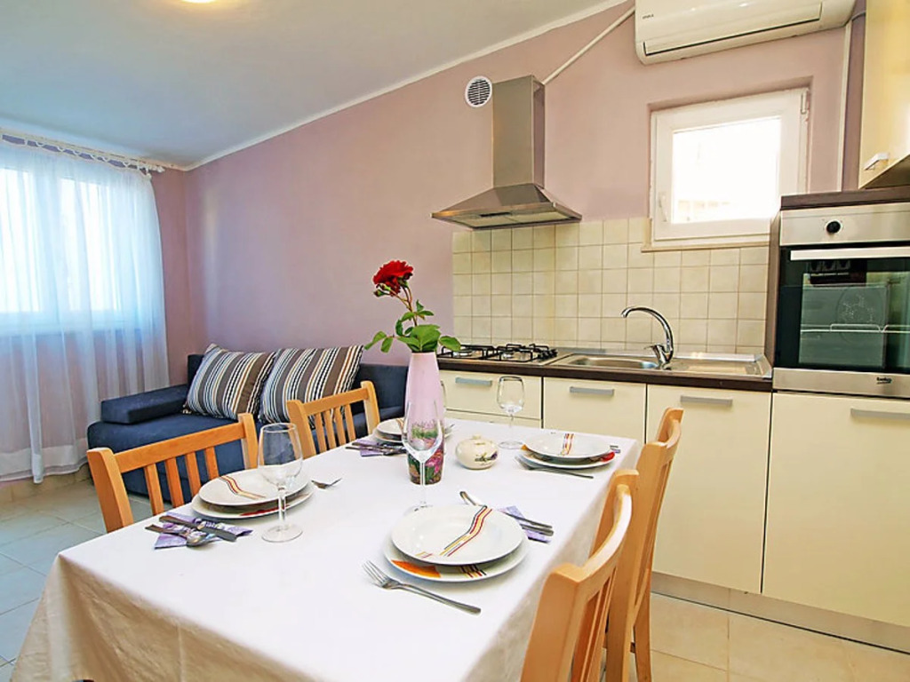 Apartment Tonka Rimini 41509