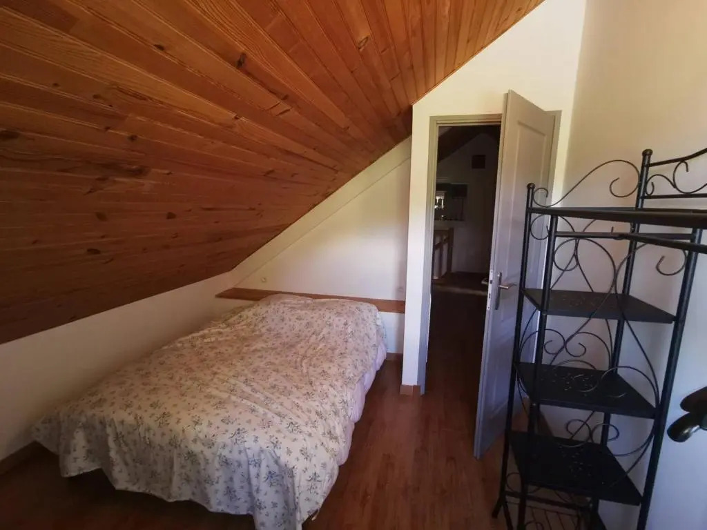 Maison calme avec jardin, 3 chambres, cheminée proche station de ski - FR-1-393-151