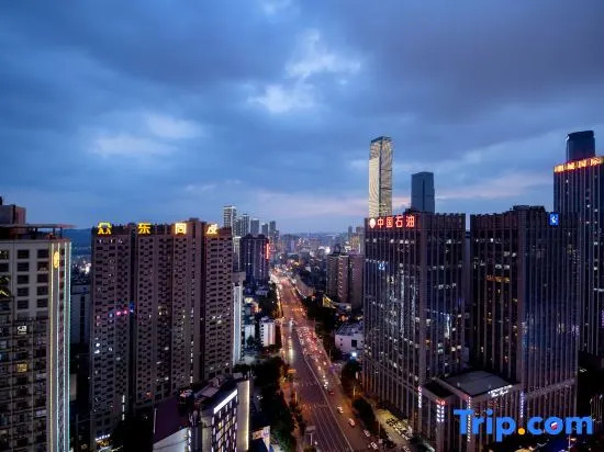 Vienna IFS Changsha Wuyi Square Store