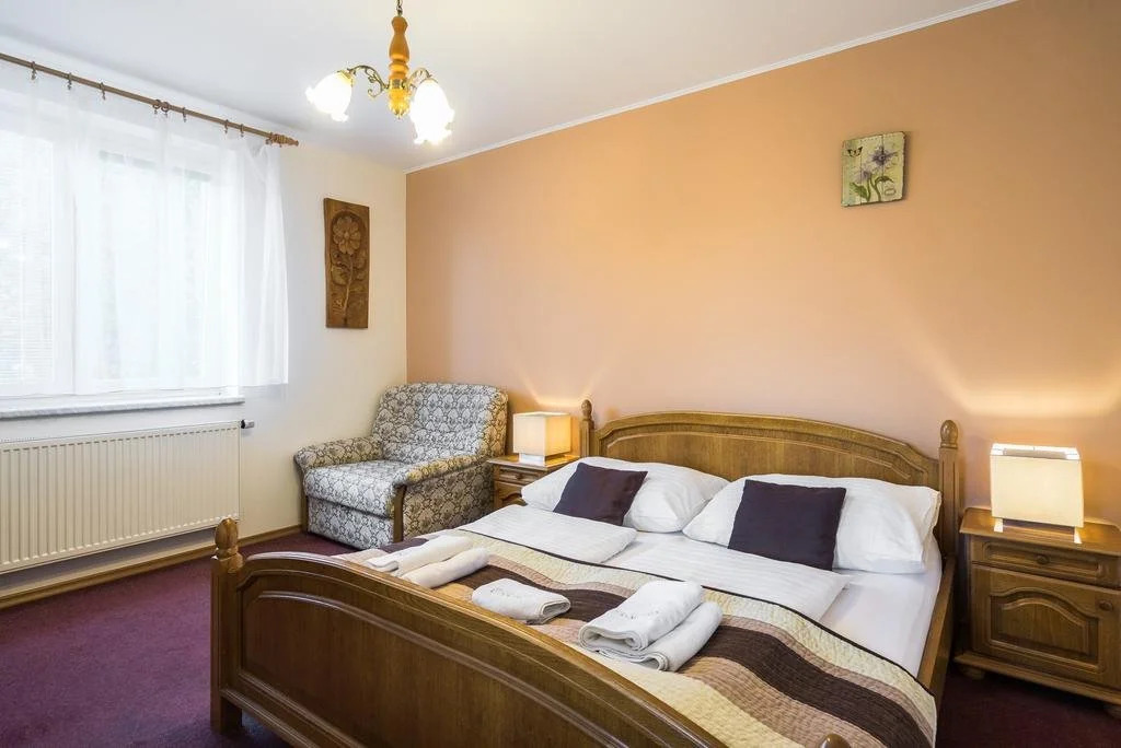 RESTAURACE A PENZION U DOUBKŮ