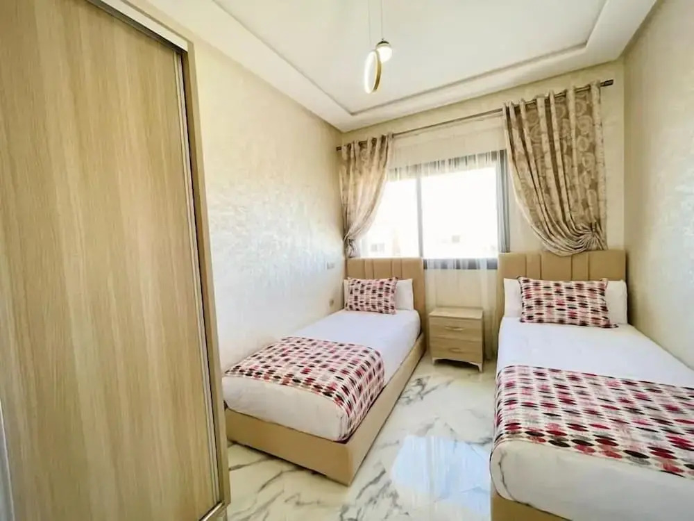 Yaluna Aparthotel