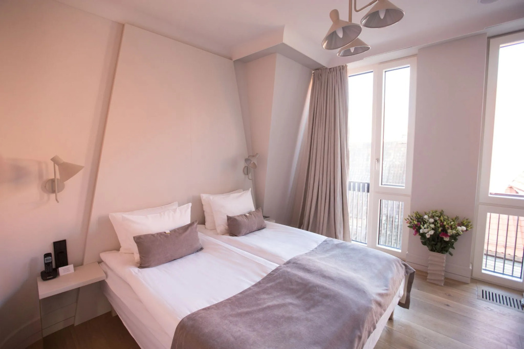 Redstone Boutique Hotel