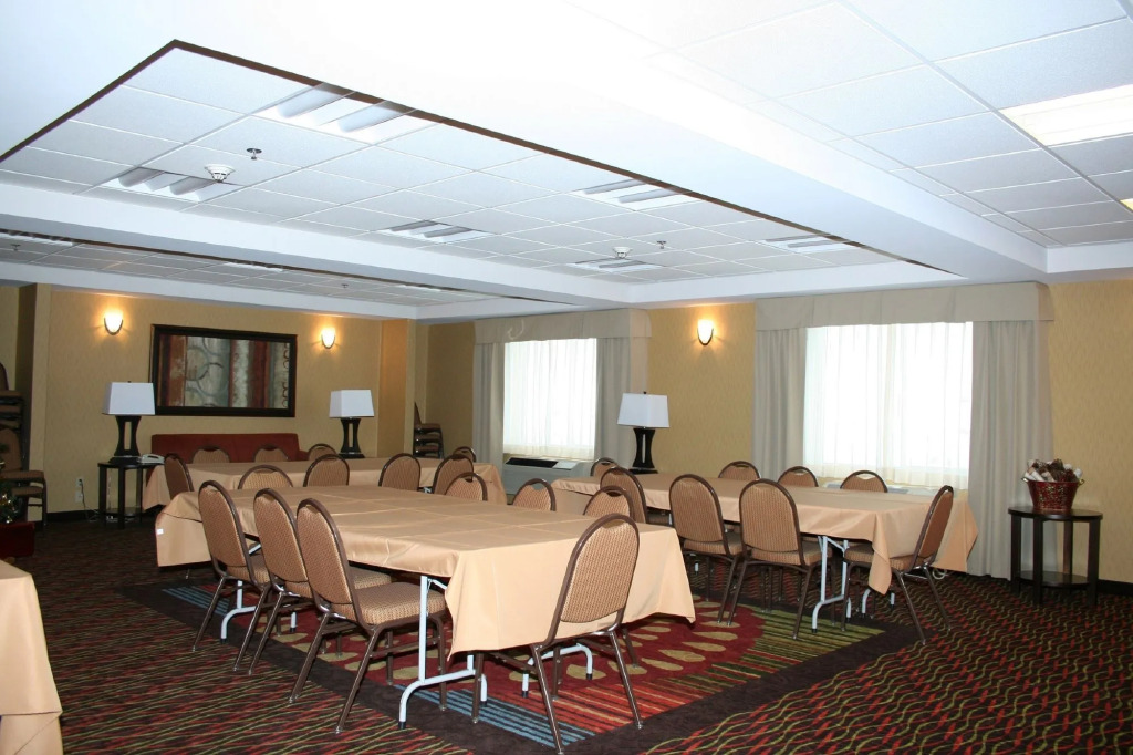Holiday Inn Express Houghton-Keweenaw by IHG