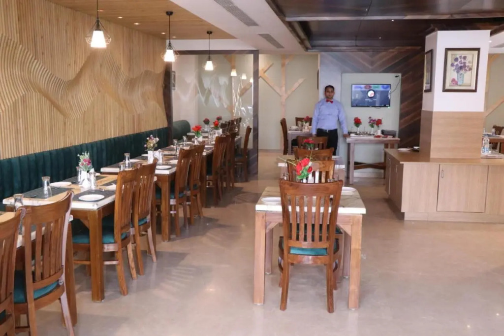 Hotel Mayra Grand by Mayra Group of Hotels