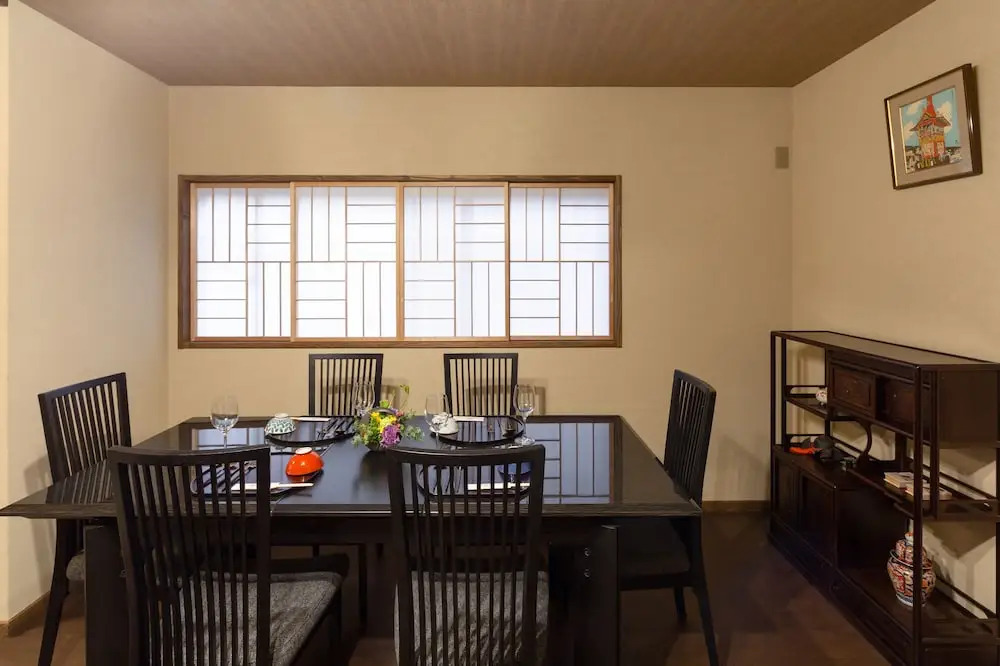 Guesthouse-Hana・Zen House
