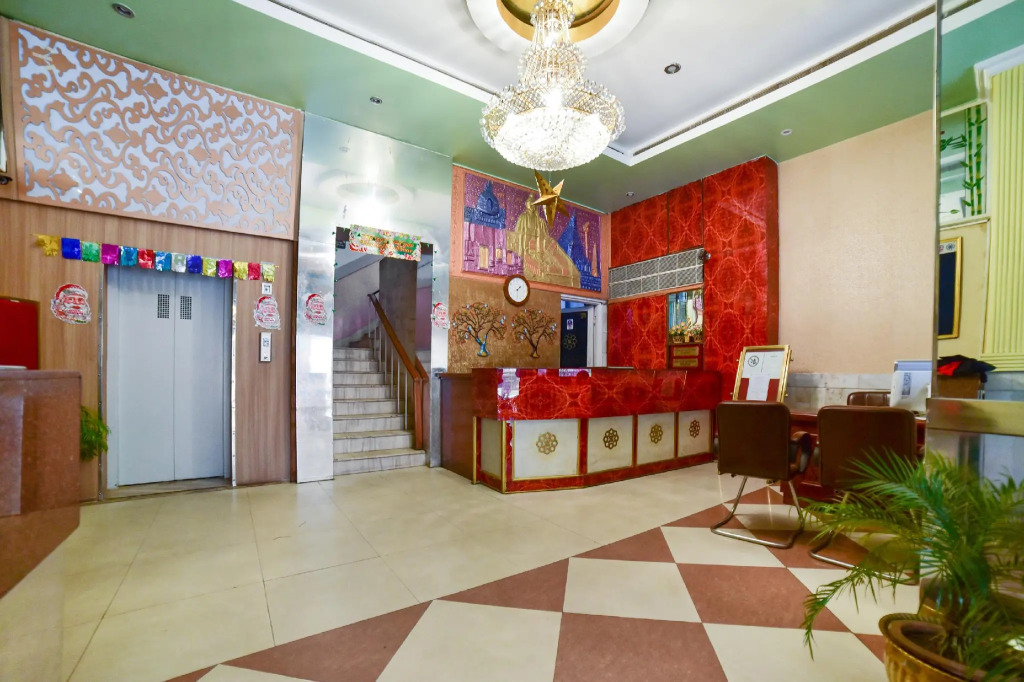 Hotel Samrat International