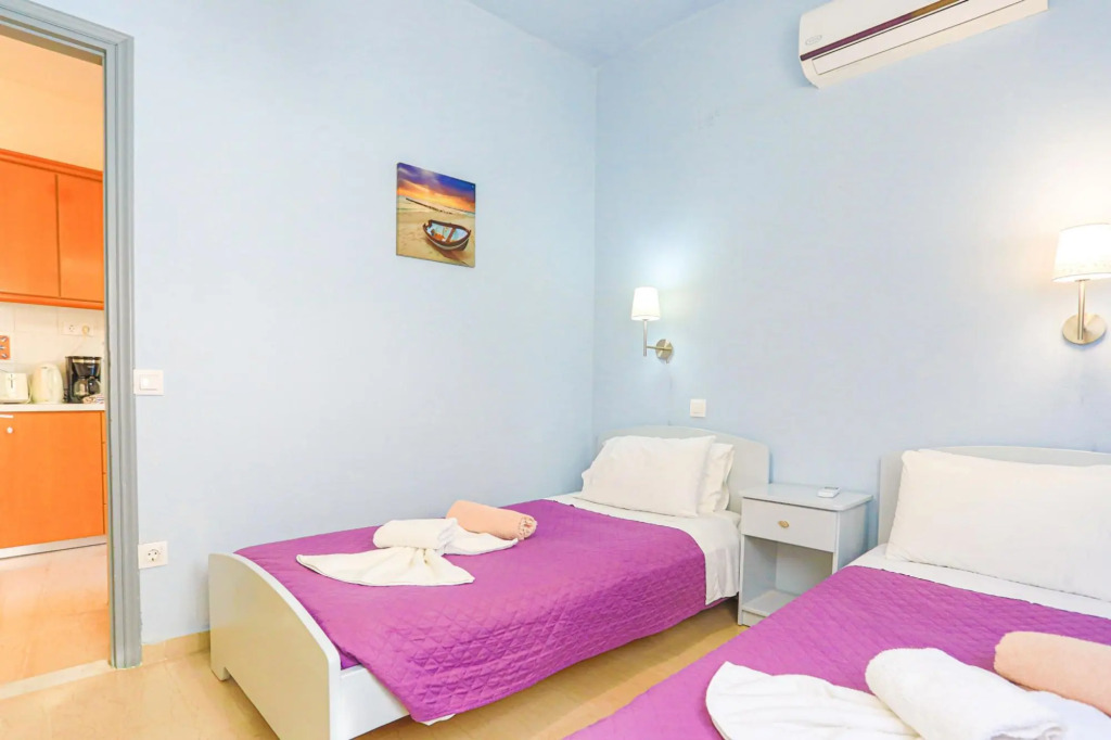 Jasmin in Katavolos With 1 Bedrooms and 1 Bathrooms
