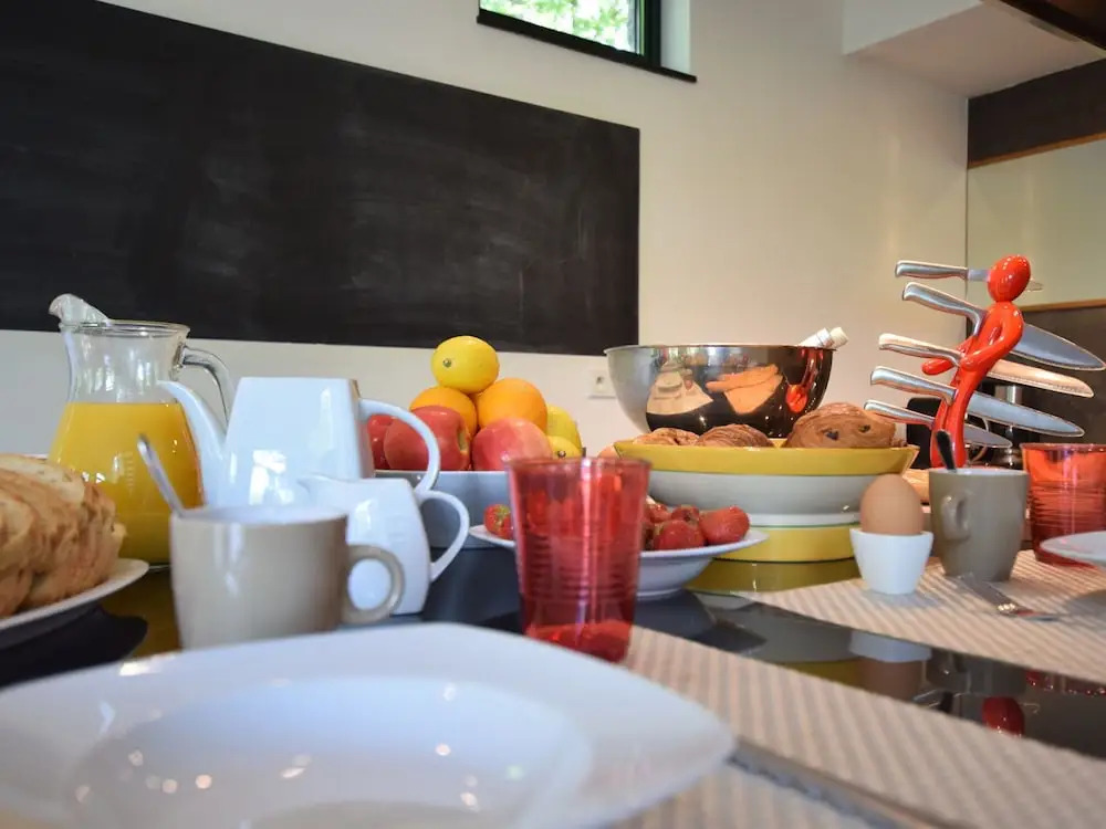 Posh Villa in Durbuy with Hot Tub, Whirlpool