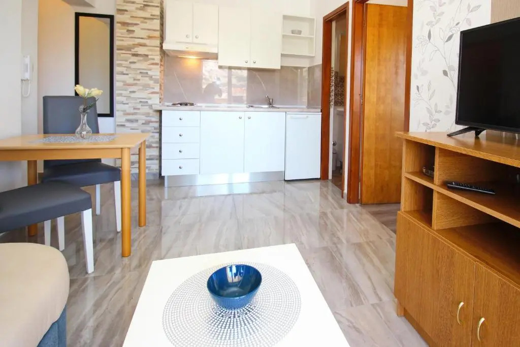 Apartments Brnic