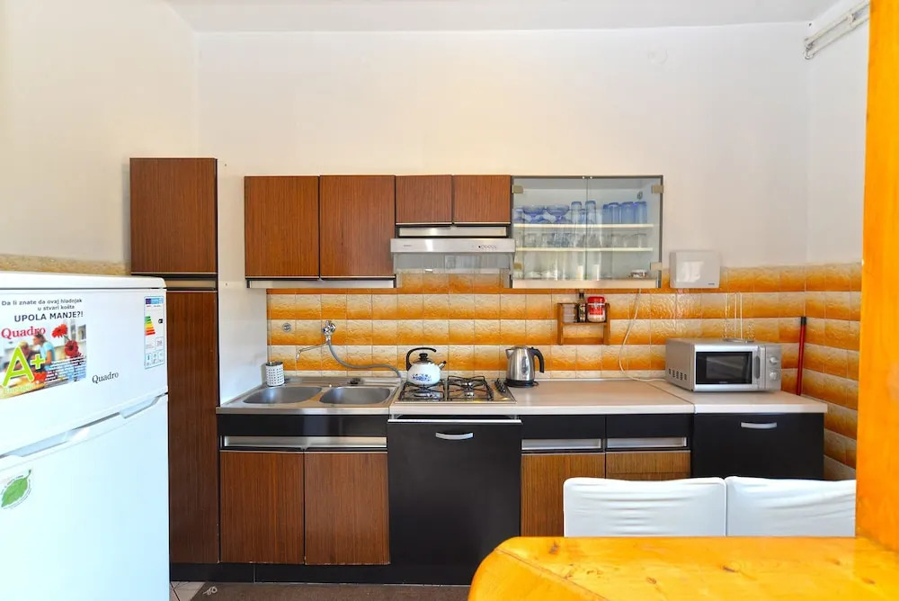 Apartment 1779