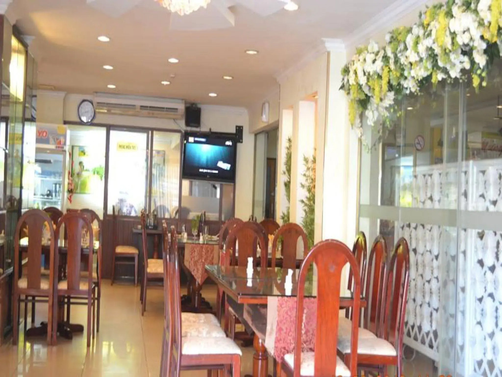 Ngọc Lan Hotel