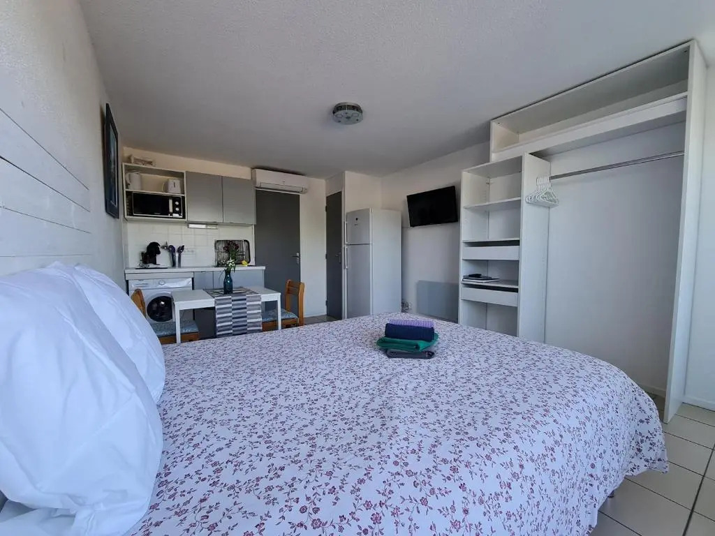 Studio climatisé 1 à 4 personnes vue mer