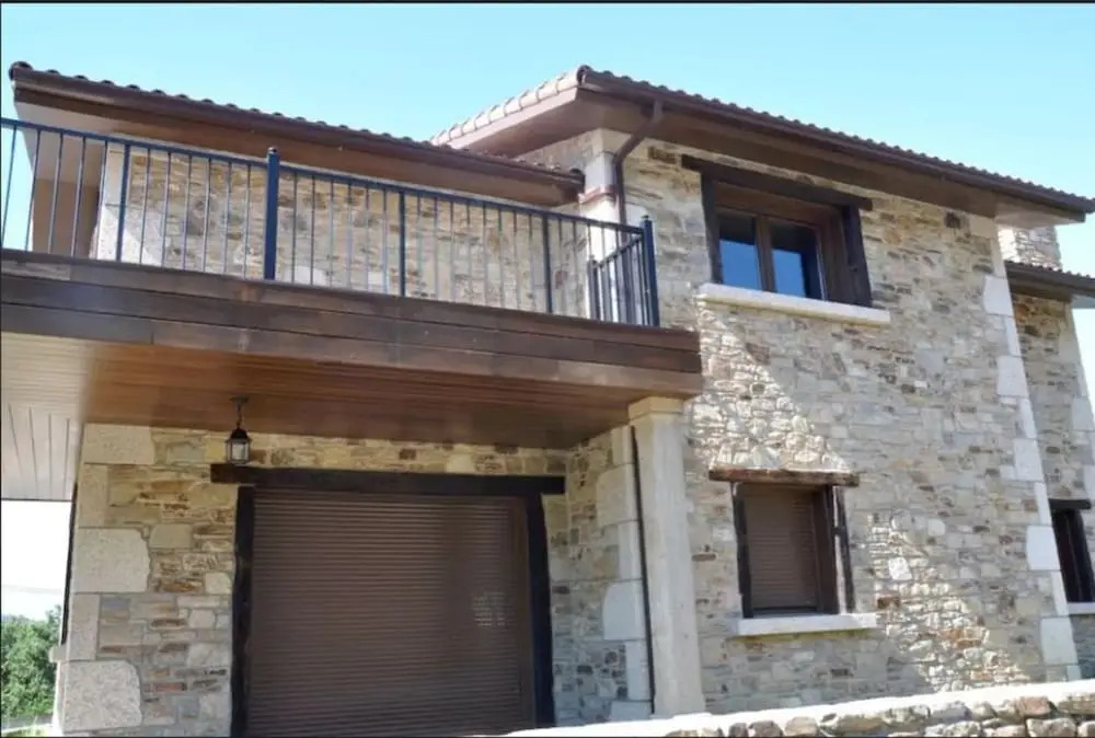103689 -  House in Vilaboa