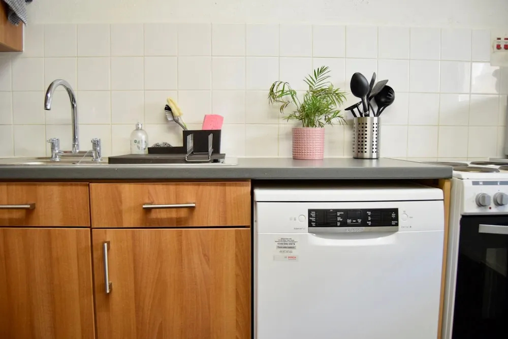 Spacious 3 Bedroom Family Home in Vauxhall