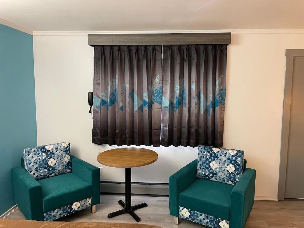 Belmont Motel