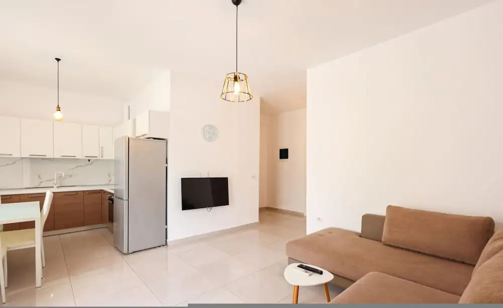 Perla Apartment 001 in Plazhi San Pietro