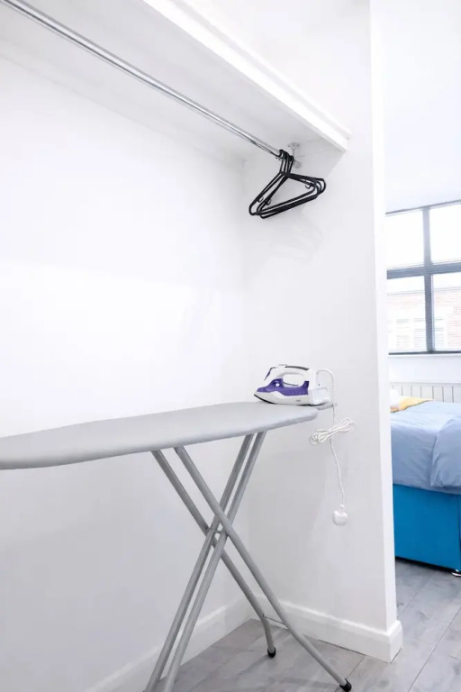 Modern Leicester 1-bed Fast Wi-fi