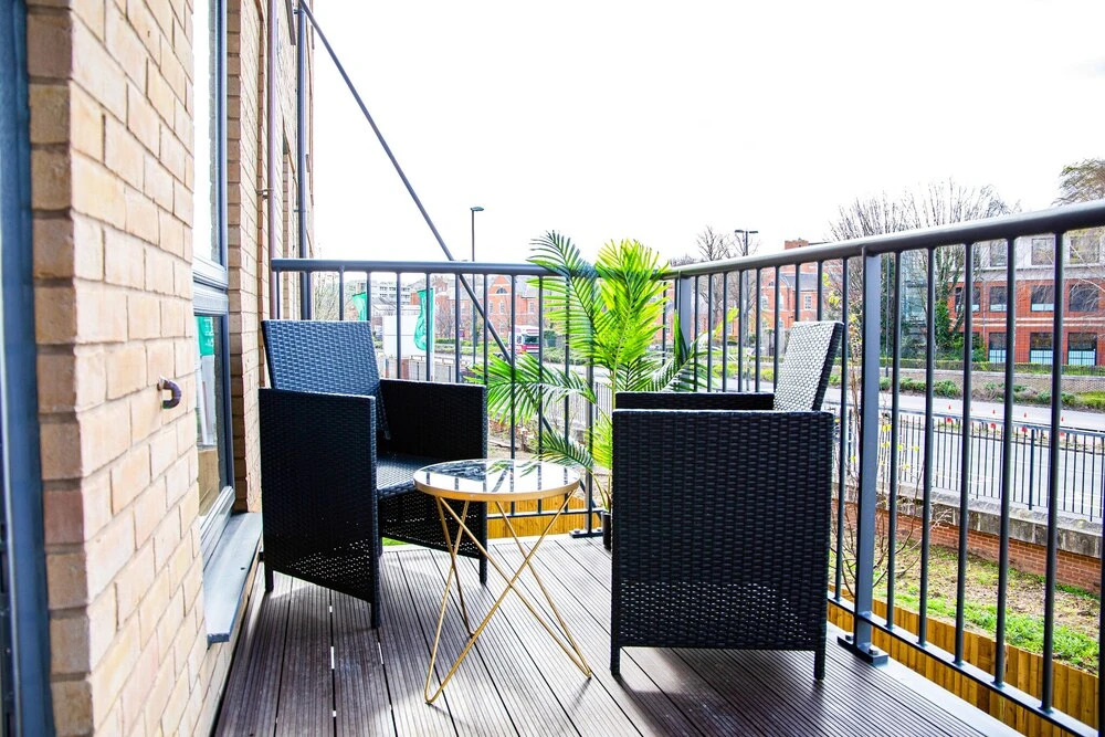 Luxury & Cosy new Build 2-bed Apartment in Chatham