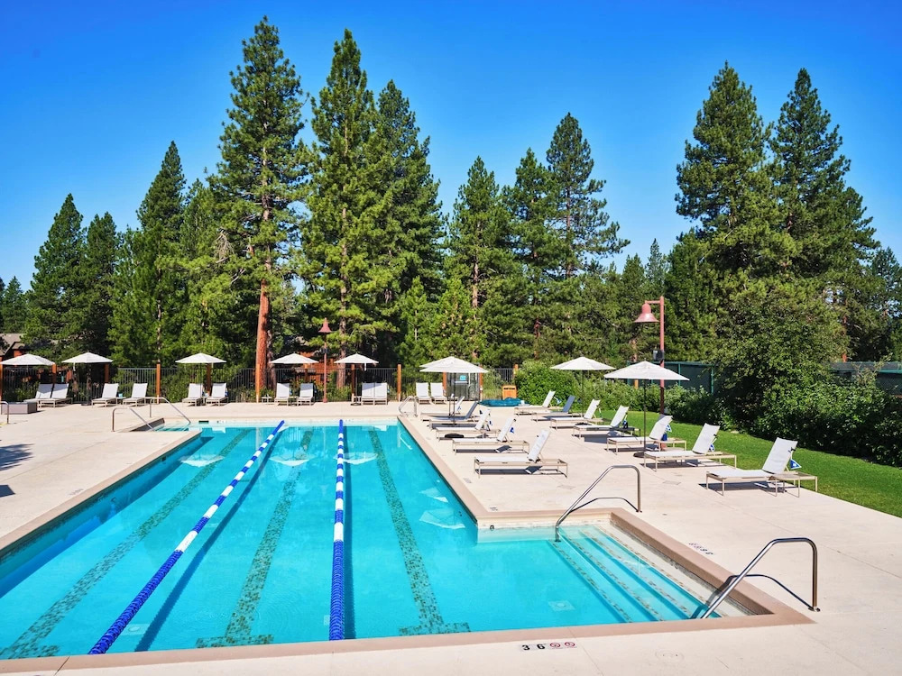 The Cottages, Summer Escape - Golf, Pool & Family Fun - 2-Bedroom