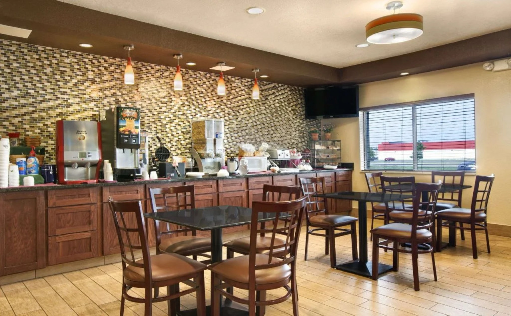 Quality Inn & Suites Benton Harbor - St Joseph