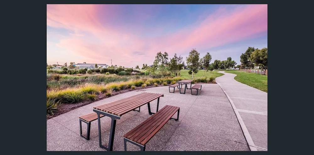 Lakeside Retreat & Business
