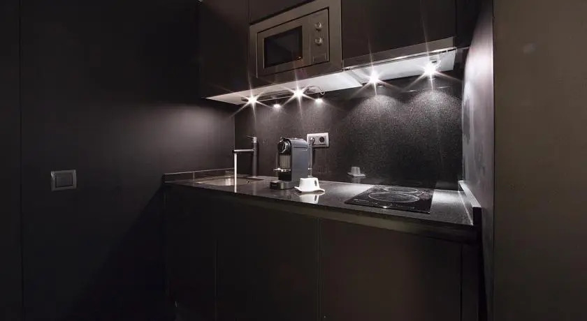 Nosolohotel Opera