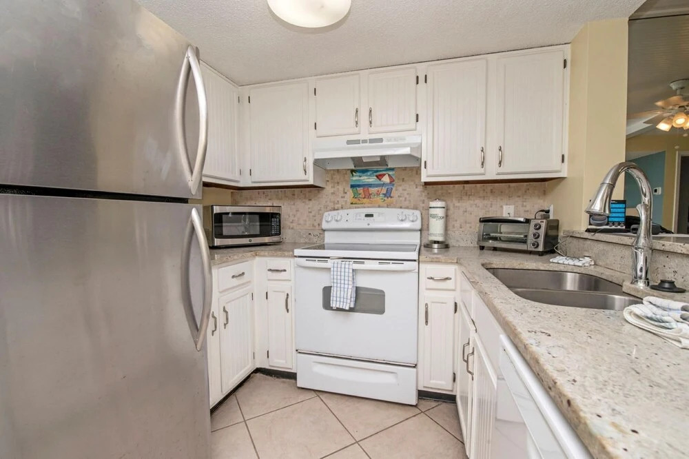 3207 Near Ocean 2nd Floor NW