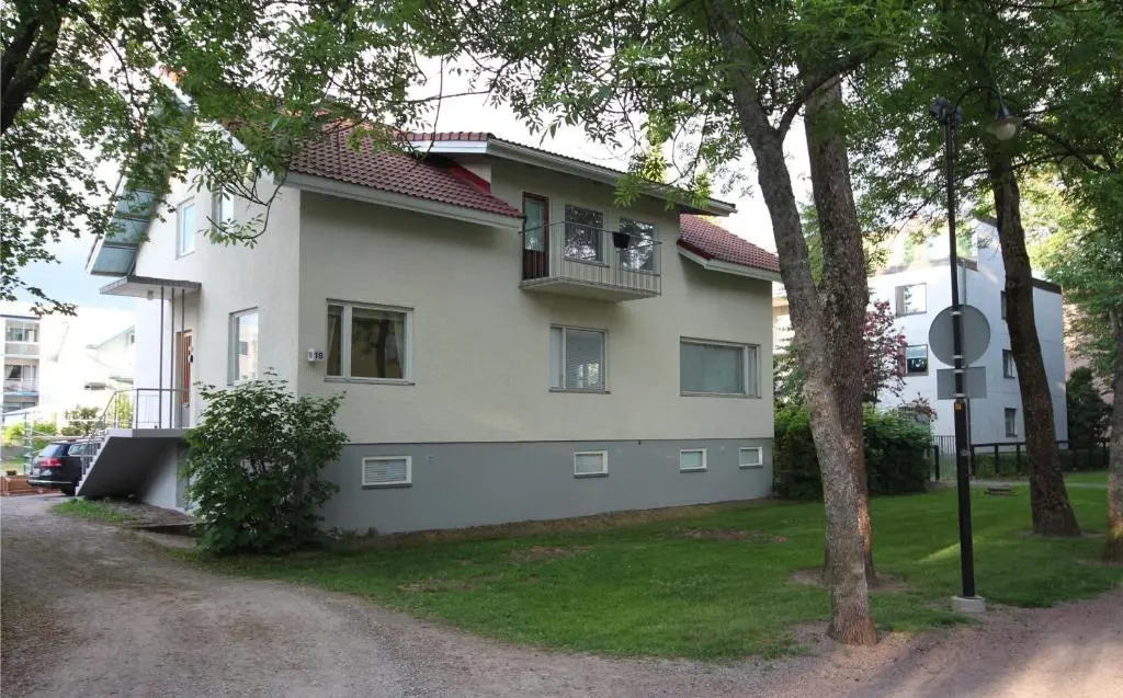 Majoitushuoneisto Tuomipuisto