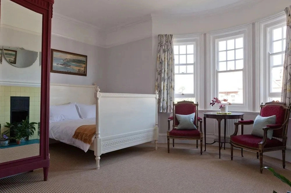 Sherfield House