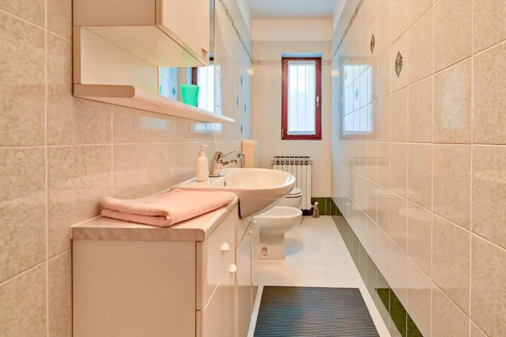 Iby Apartment