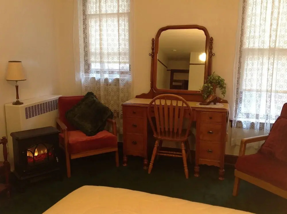 Ryan Hotel