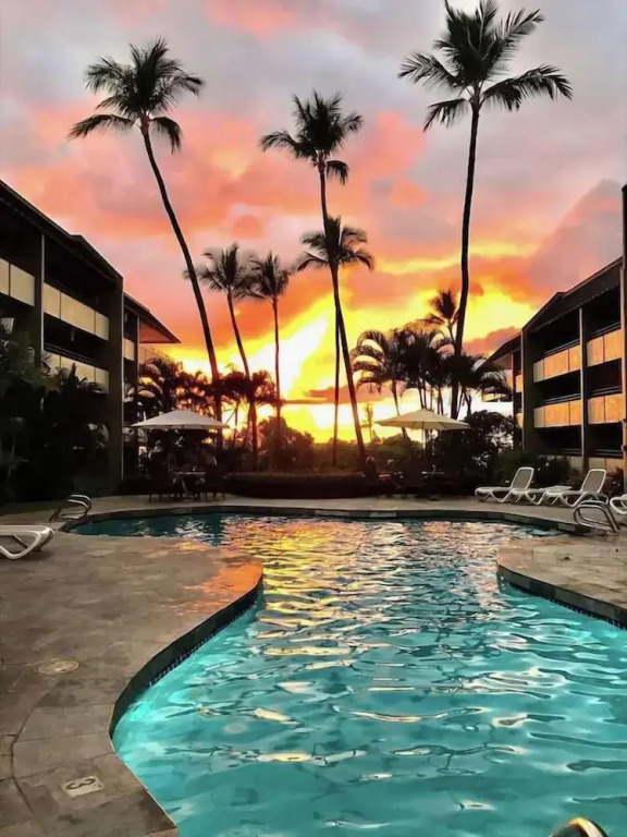 White Sands Village 214 Modern Condo for 4 w/ Enviable Ocean Views!