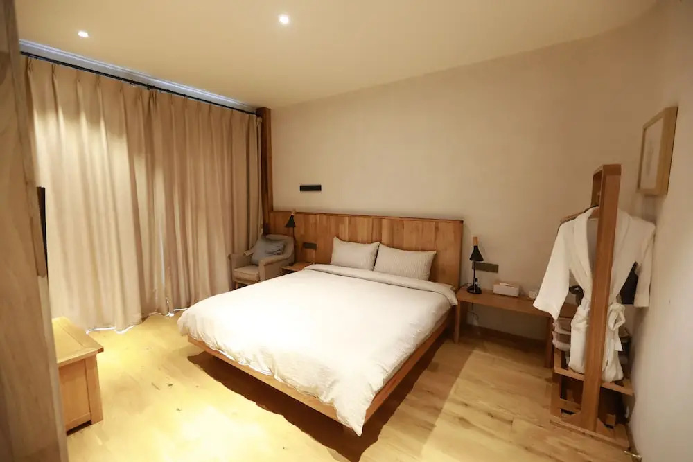 Aanji  Manyuan  Waterfront Hotel