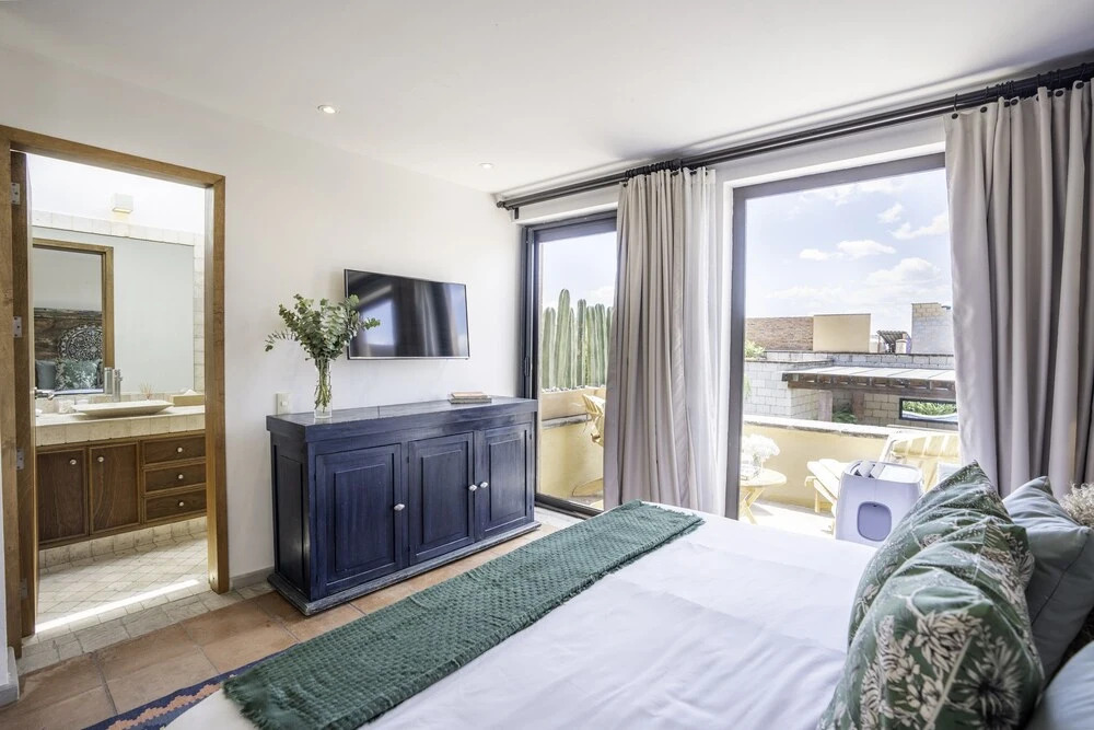 Angelic Centro 2BR with Pool