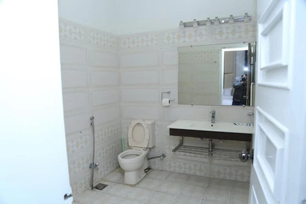 Grand Hayat Guest House