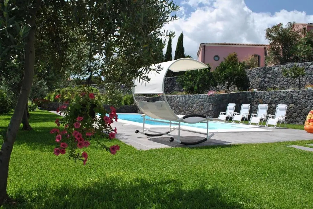 Ferienhaus mit Privatpool für 8 Personen ca 240 m in Acireale, Sizilien Ostküste von Sizilien