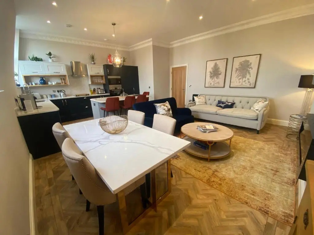 Derwent House Apartments