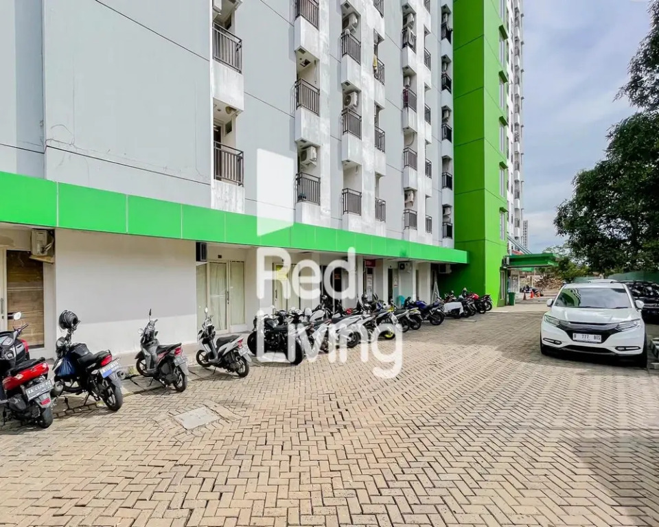 RedLiving Apartemen Green Lake View Ciputat - Aurora Rooms